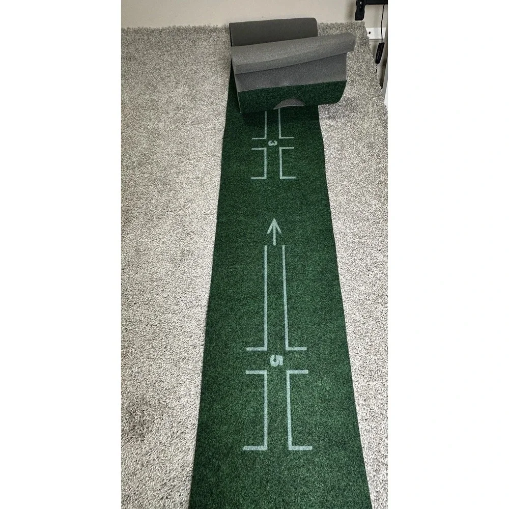 The Accelerator‎ Golf Putting Training Device Practice Mat with 3-Step System